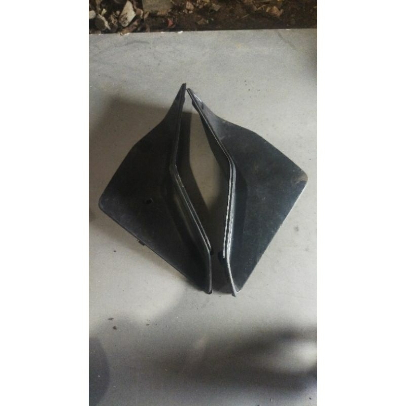 cover Sayap dalam louver kiri kanan supra x 125 helm in origina