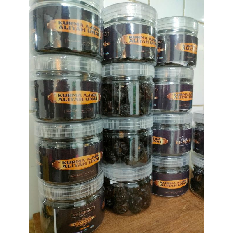 

BM456 // Kurma Ajwa VIP Premium 250 gram / Kurma Ajwa Aliyah Unai By. Borneo Mall