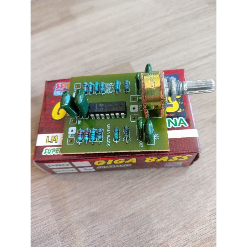 Giga bass Lm324 stereo standat