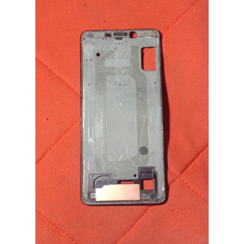 Frame Lcd  /Tulang tengah Samsung A9 2018 Dudukan Tatakan Lcd ORI/bawaan hp Samsung A9