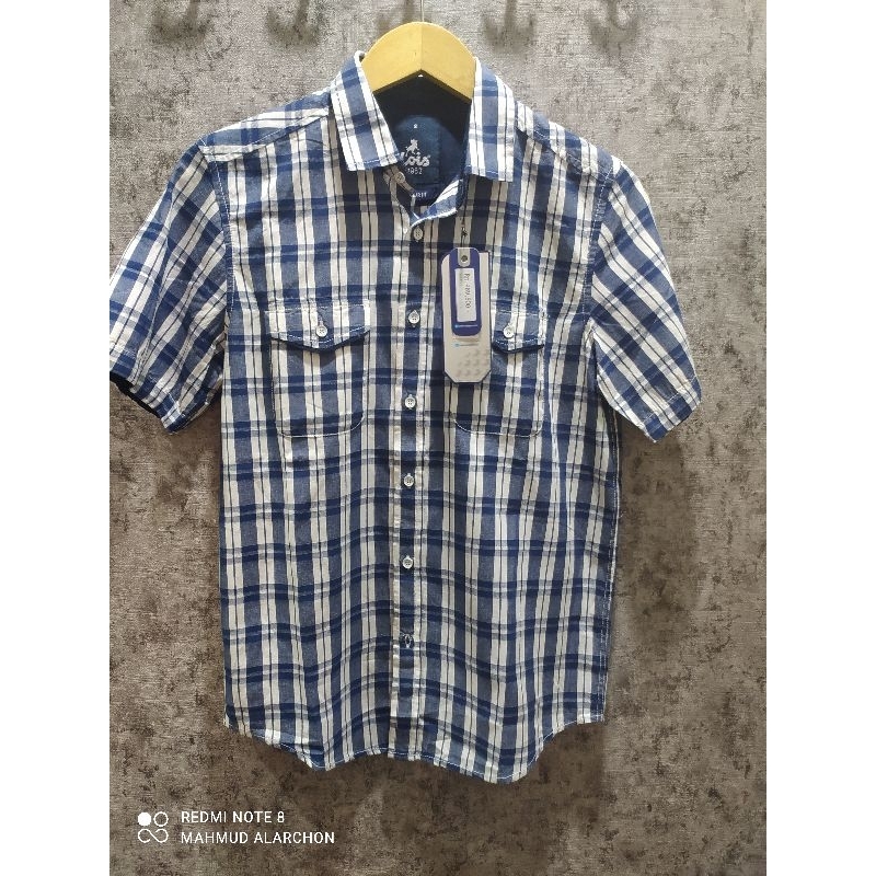 kemeja lengan pendek Lois