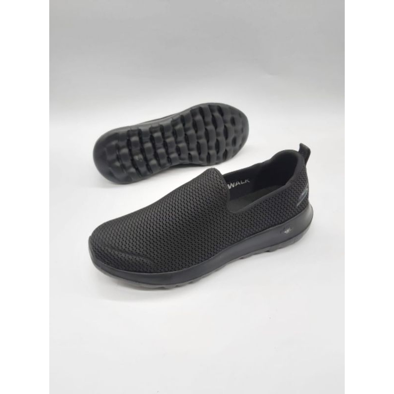 Skechers / Sepatu pria Skechers Go walk max / Skechers pria go walk max