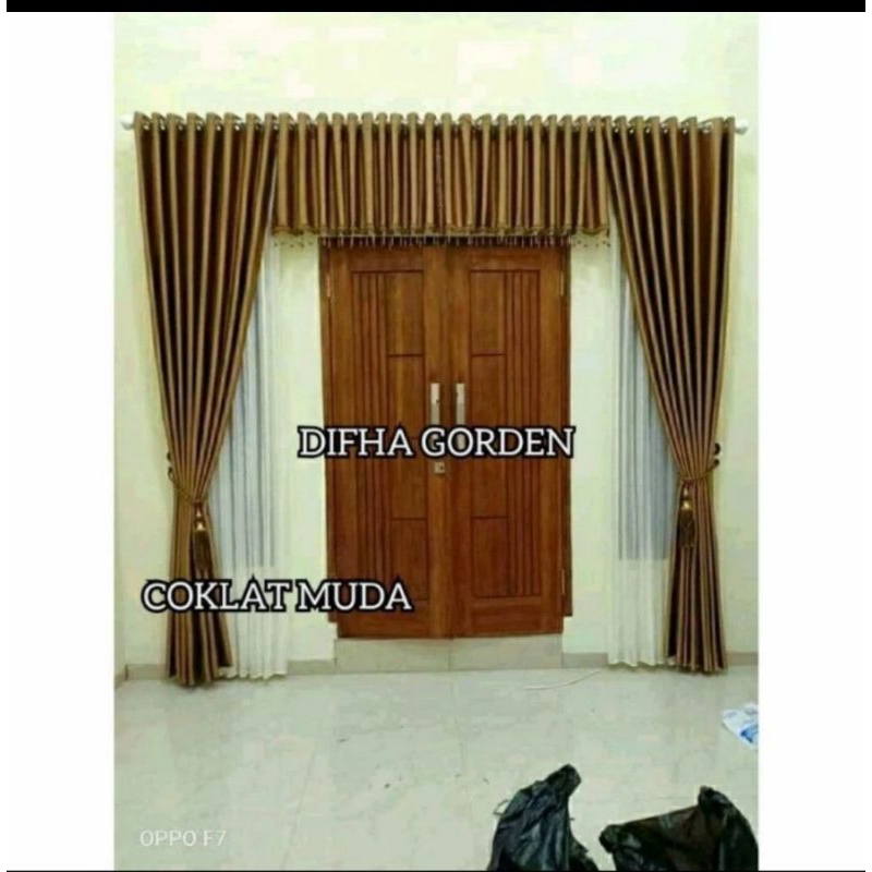 Poni gorden renda blackout