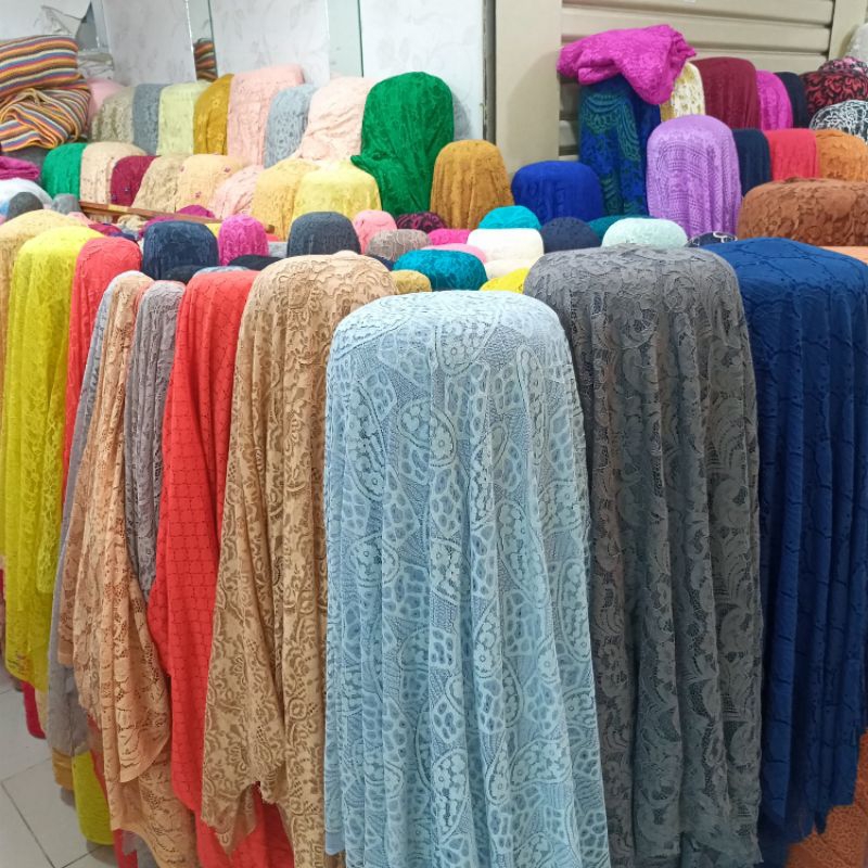 Bahan/Kain Brukat Katun Motif Bunga Meteran / Kain Brokat Kebaya Garment PREMIUM | Kain Brokat Fatma