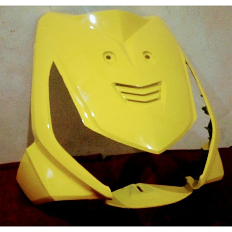 Tameng/panel cover lampu depan honda beat lama carbu