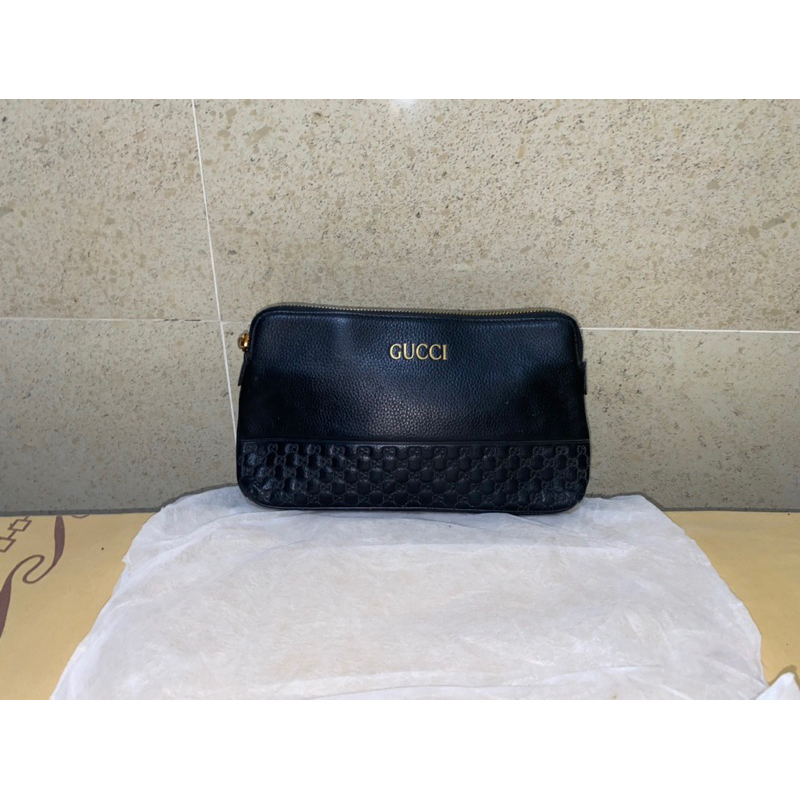 clutch handbag brand Gucci - full leather - hitam
