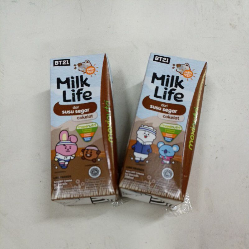 

Susu UHT Milk Life 200 ml COKLAT