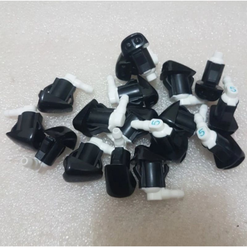 Nozzle Air Wiper Toyota Kijang Kapsul Dan Camry Original