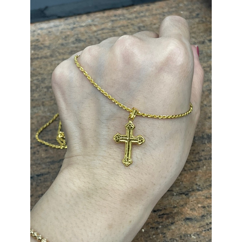kalung plus liontin salib kristal simple elegant emas asli kadar 700