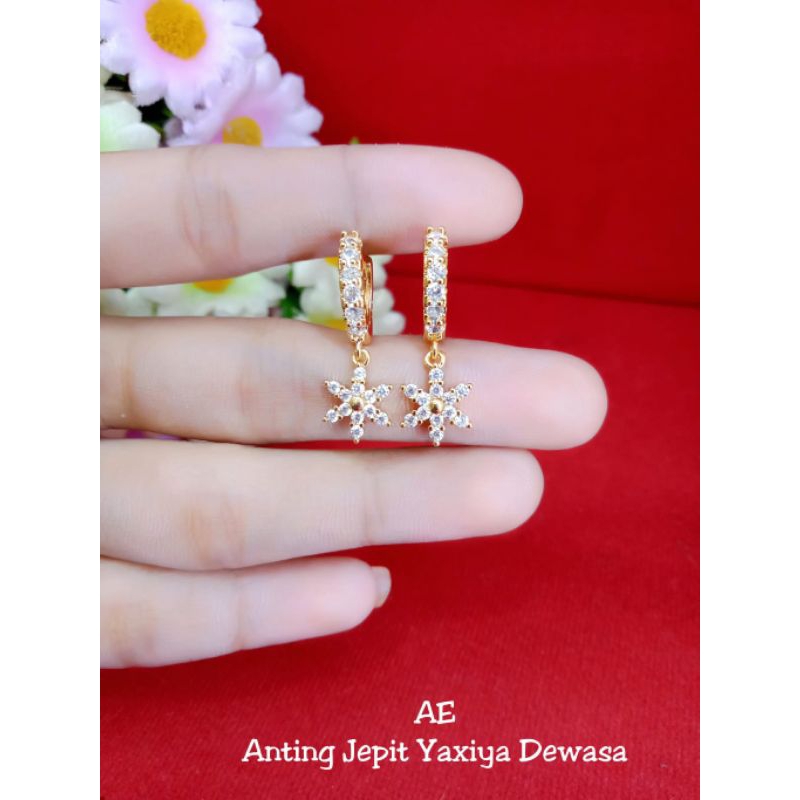 anting jepit mata bintang lapis emas