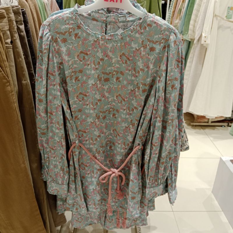 Exit Signature Gardine Blouse