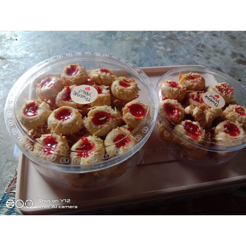 

Promo Ramadhan//Aneka Kue Kering Lebaran// 250g & 500g