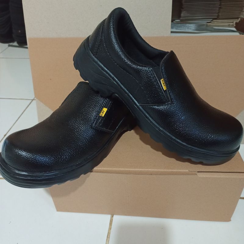 sepatu safety pria king sepatu safety pria ujung besi sepatu safety proyek slip on