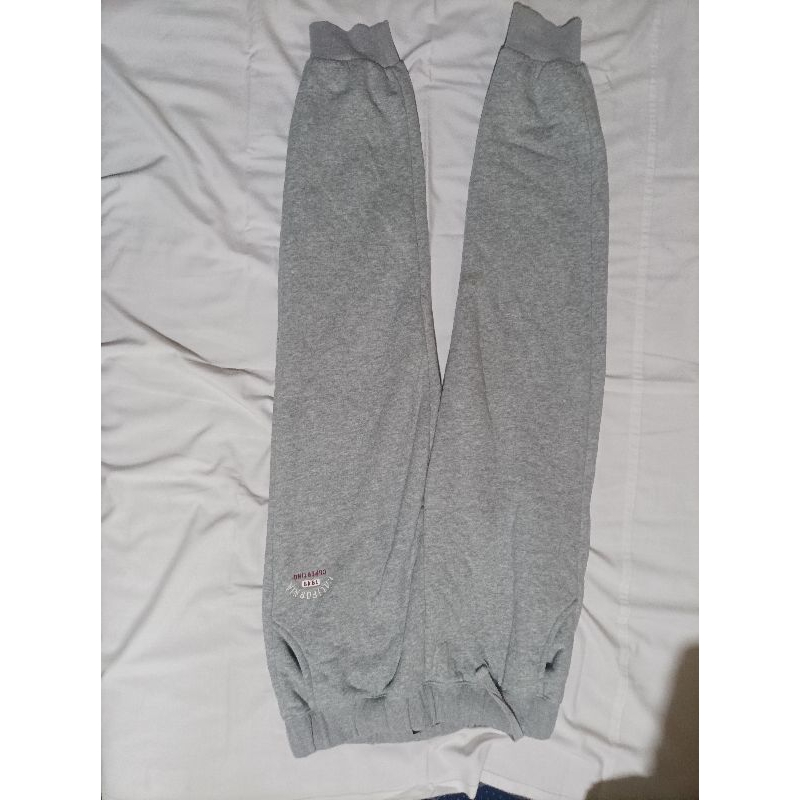 jogger California who a.u second brand