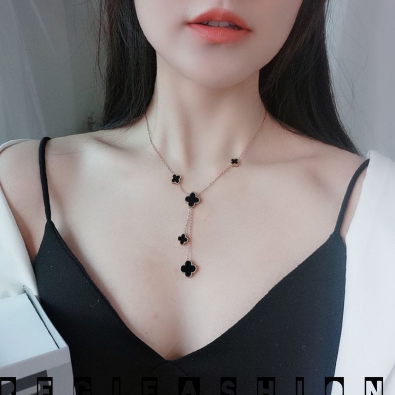 { COD } Kalung Wanita Titanium Tifani clover Jurai Kalung Titanium Wanita Korea Anti Karat Tidak Luntur