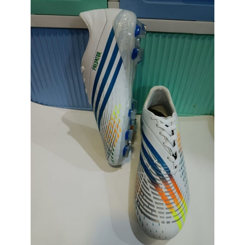 SEPATU BOLA ADIDAS PREDATOR EDGE TERBARU