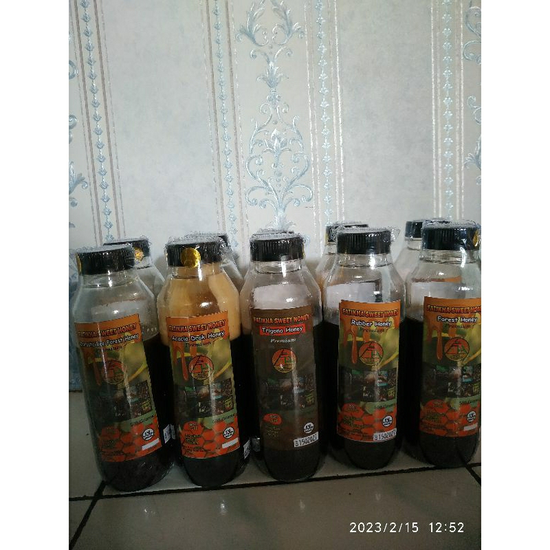 

Madu Hutan Lindung Fatikha Sweet Honey