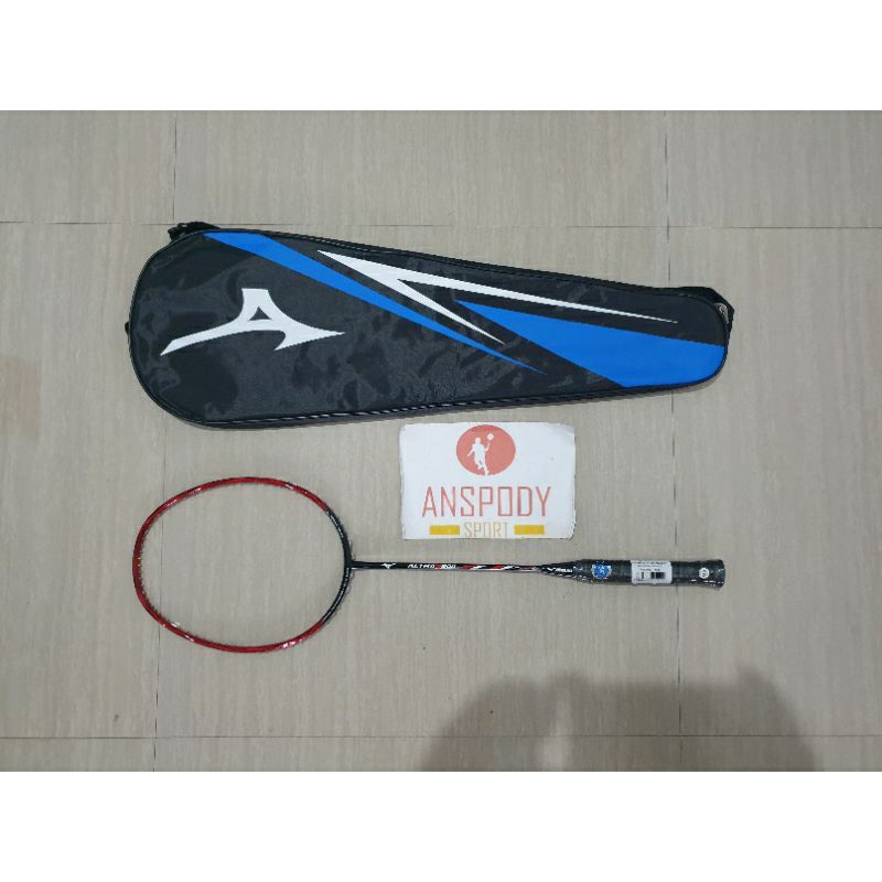 RAKET BADMINTON MIZUNO ALTRAX 900