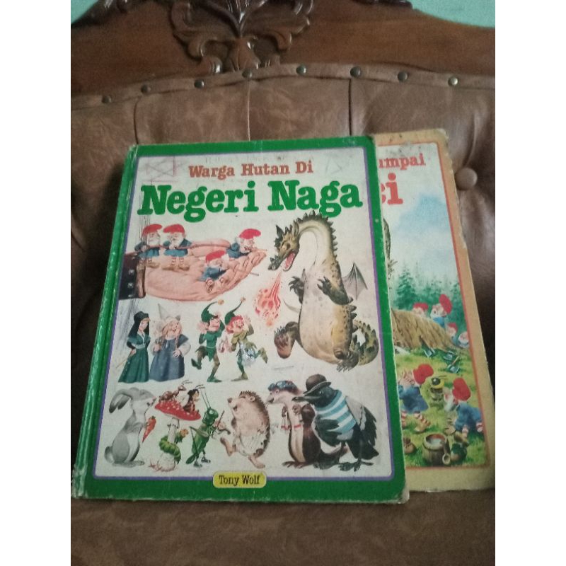 Seri Warga Hutan Toni Wolf