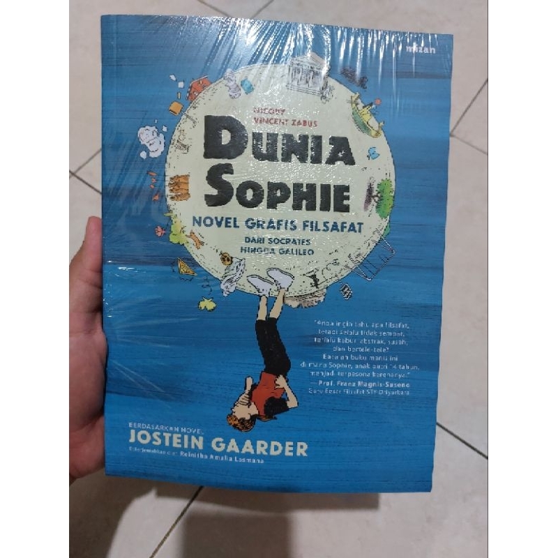 Novel Grafis Dunia Sophie Komik
