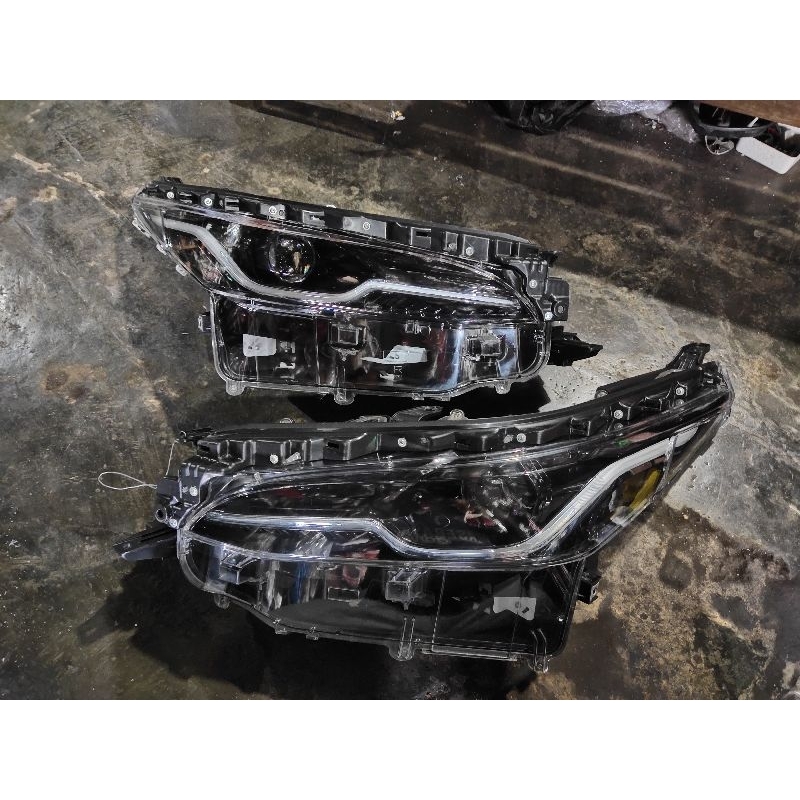 Headlamp Fortuner Vrz 2020 - 2023 Original