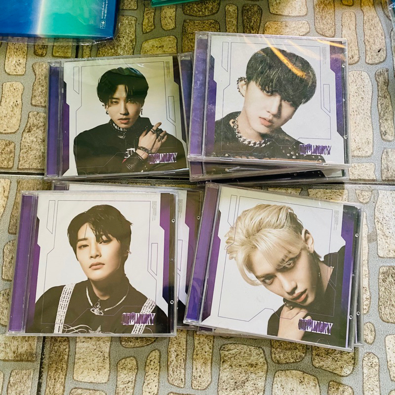 Stray Kids oddinary sealed jewel case album