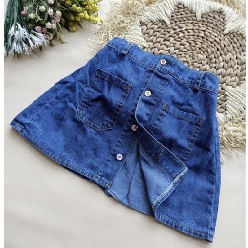 ROK JEANS ANAK PEREMPUAN FARIASI KANCING DEPAN