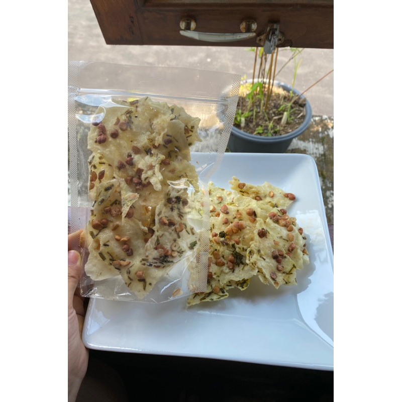 

peyek kacang Mama Gendhis