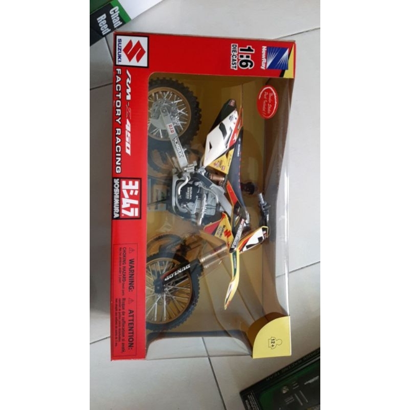 Diecast miniatur motor Trail Suzuki RM-Z450 Factory Racing YOSHIMURA