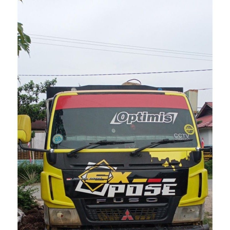 Pipi Truk Canter Lubang 1