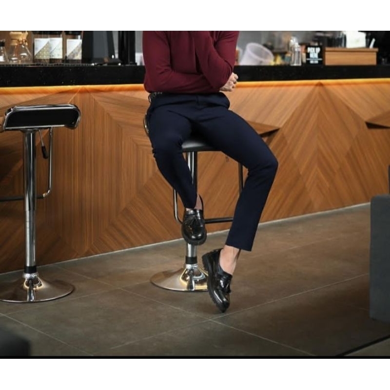 Celana Kerja Kantor Bahan Dasar Formal Pria Slimfit