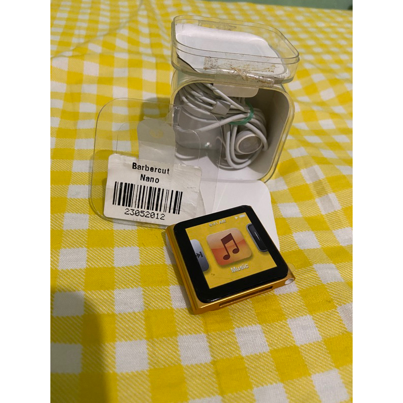 IPOD NANO GEN 6 APPLE 8 GB EMAS like new