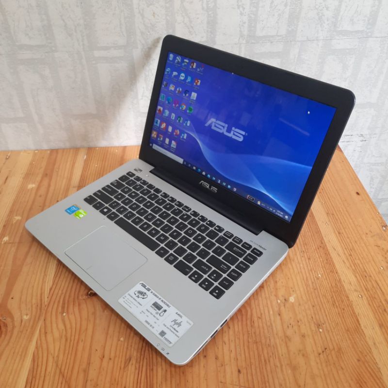 Laptop Asus A455L Cor i5-4200U Ram 4Gb/500Gb HDD Doble vga Nvdia Geforce 840M 2Gb dedicated