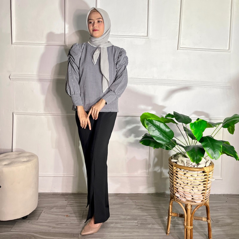 JIFAT - FARAH TOP - ATASAN BLOUSE WANITA LENGAN PUFF KERUT