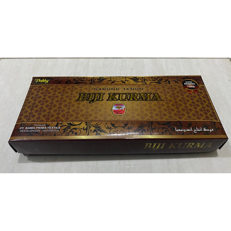 sarung tenun biji kurma