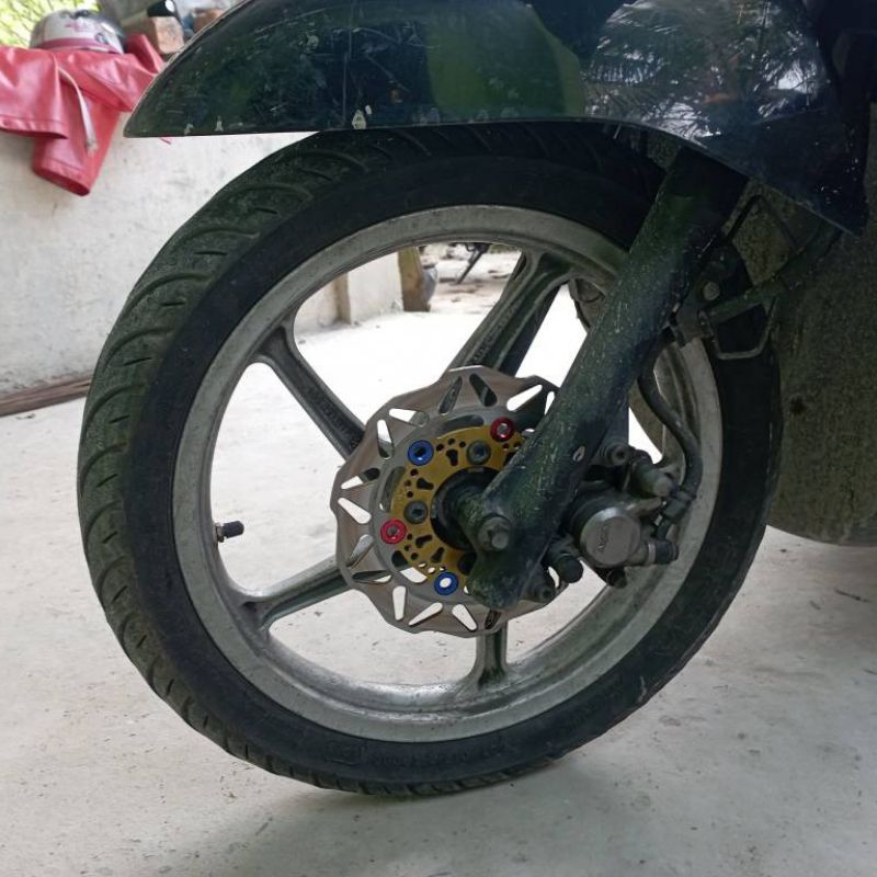 Piringan Cakram Depan Beat Scoopy Vario Lubang Baut 4 Model Gerigi