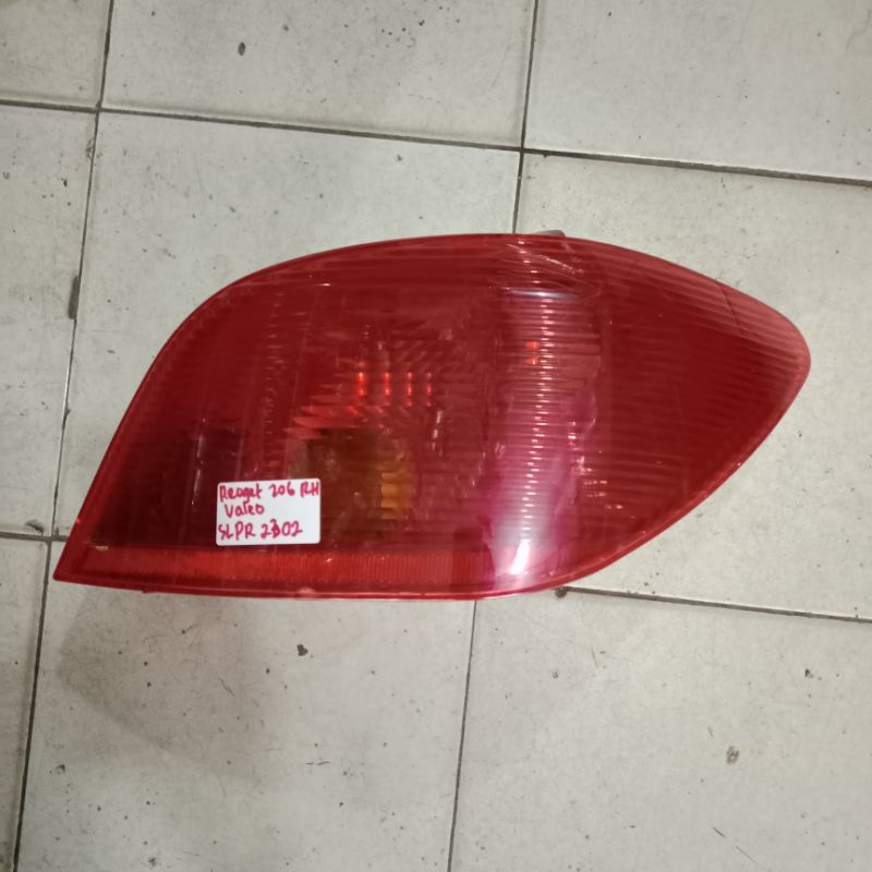 stop lamp Peugeot 206 alteza kanan