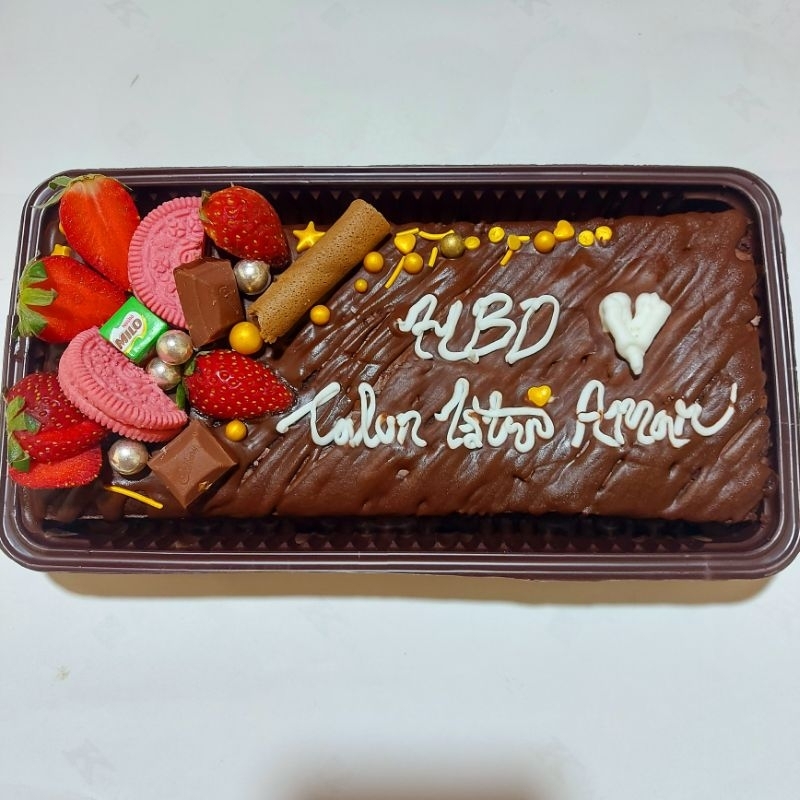 

hampers brownies party hampers idul fitri brownies birthday cake