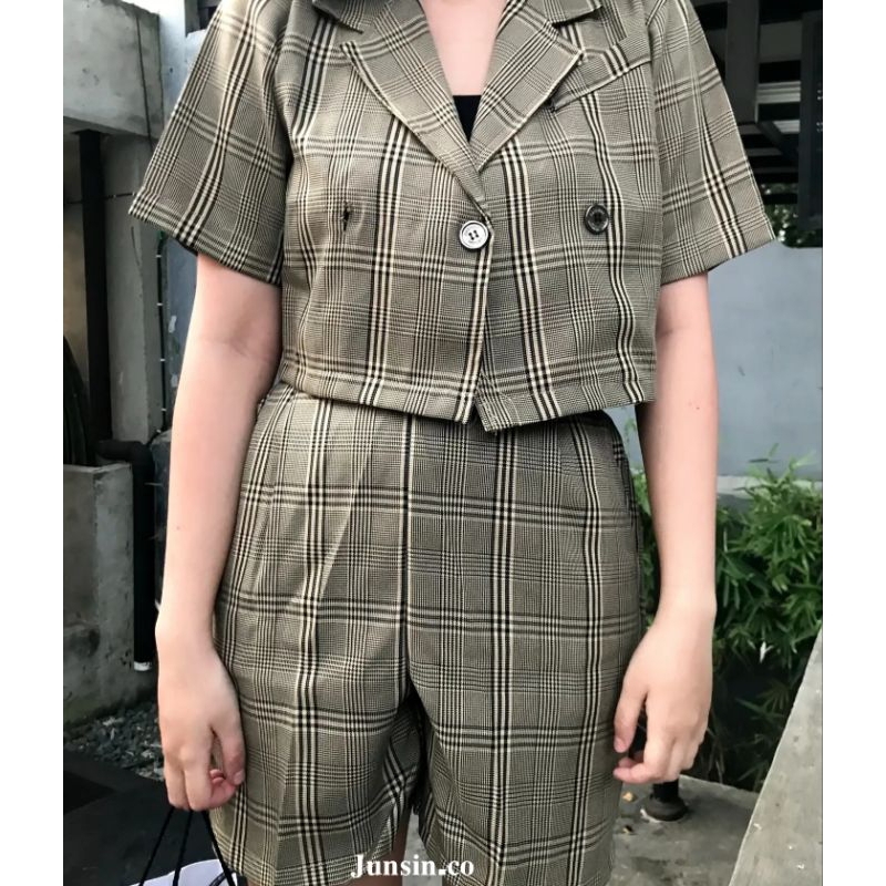 Alba Set Korean Crop Blazer