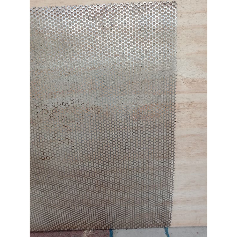 ram grill 65x100 lubang motif segi 6