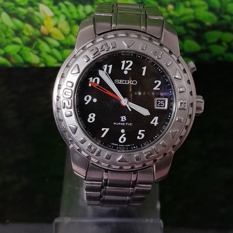 Jam tangan pria original Seiko B Kinetic 5M65 0A80