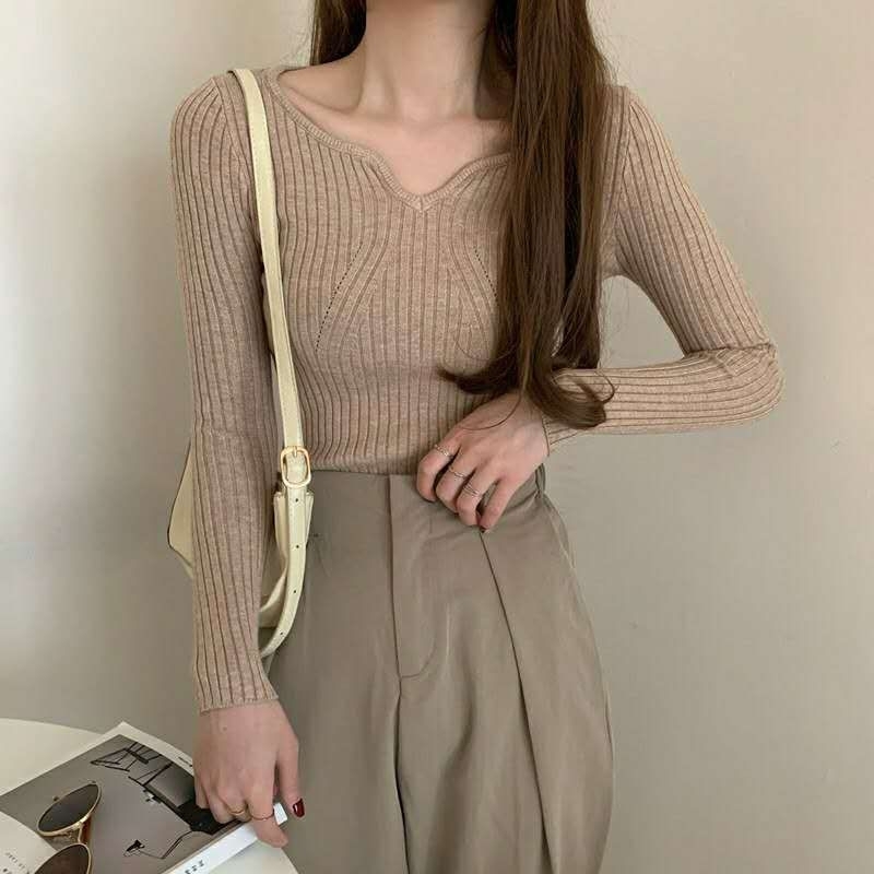 BAJU RAJUT IMPORT FASHION KOREA/ATASAN BAJU KOREA Knitwear Fashion Korean Crop Long Sleeve U-Neck Knit Top Atasan Korean Style Wanita