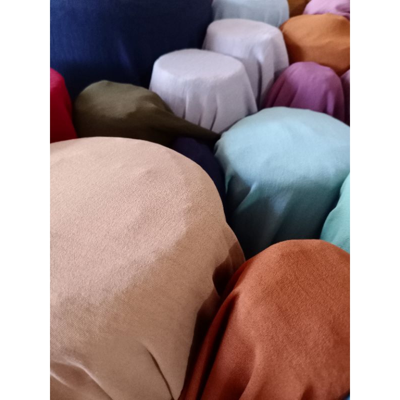 kain crinkel polos berbagai warna