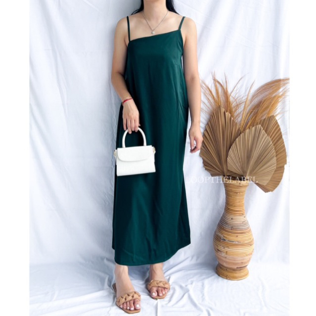 GREA DRESS - DRESS NATAL CHRISTMAS OUTFIT / DRESS KONDANGAN / PARTY DRESS / TERUSAN BASIC POLOS DRES
