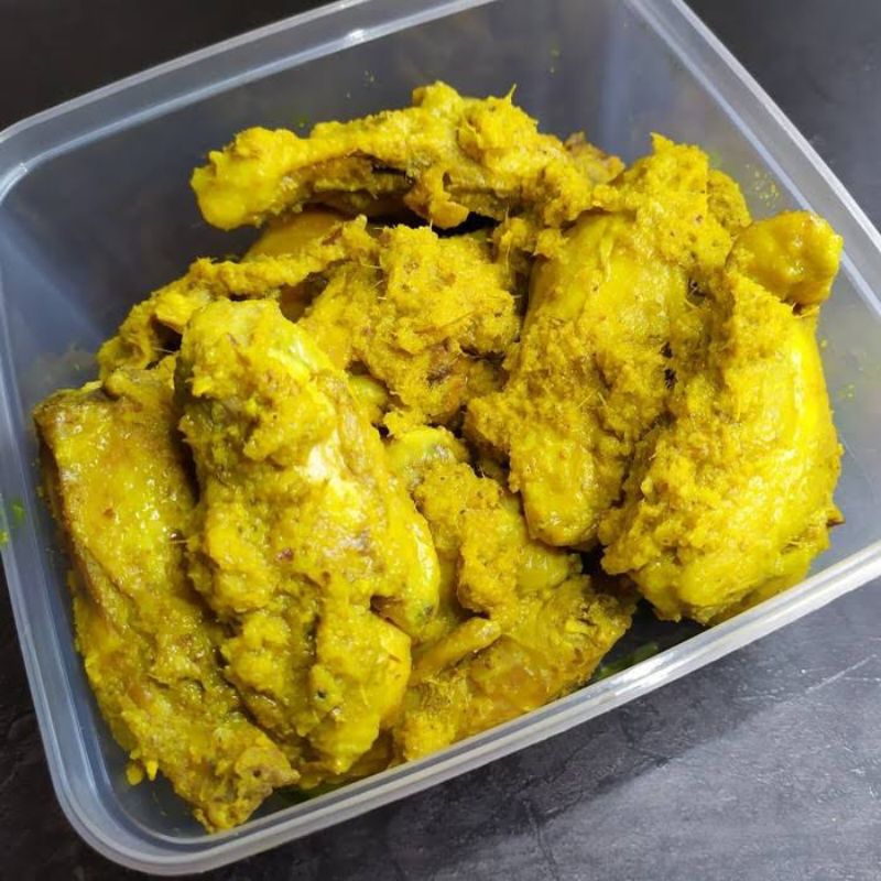 

AYAM UNGKEP BUMBU KUNING