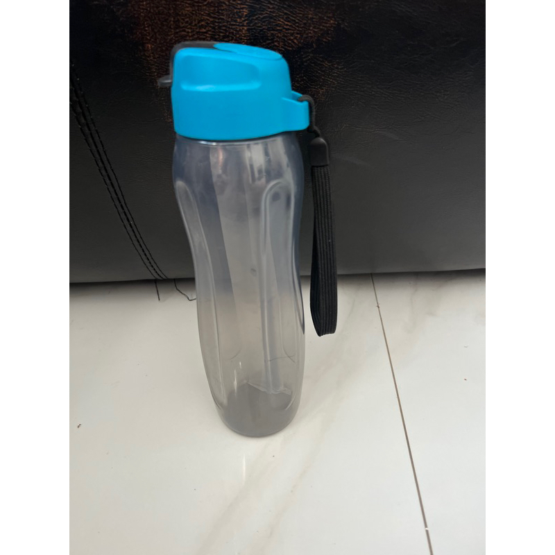 xtreme botol straw hitam 750ml (kondisi 90% bagus)