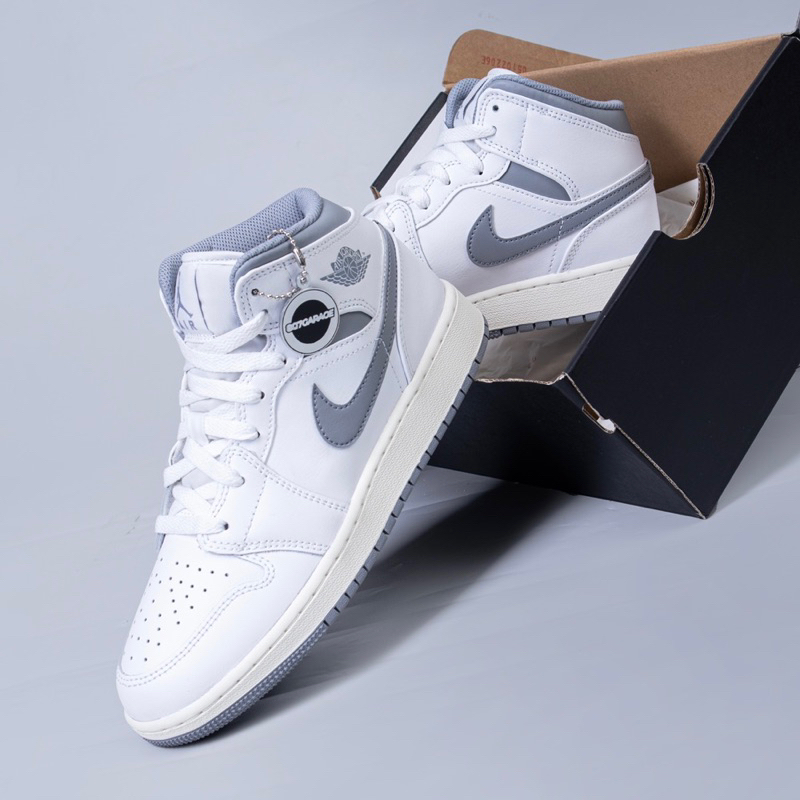 Air Jordan 1 Mid Neutral Grey GS Women