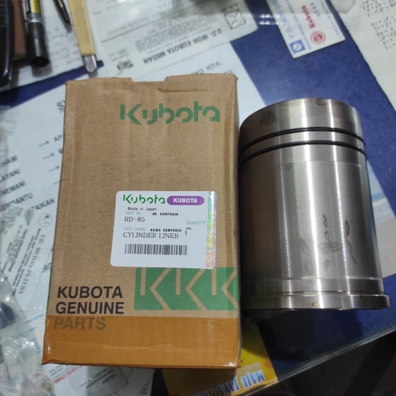 Rd85 T cylinder liner foring boring kubota Rd85 DI 1/2 T