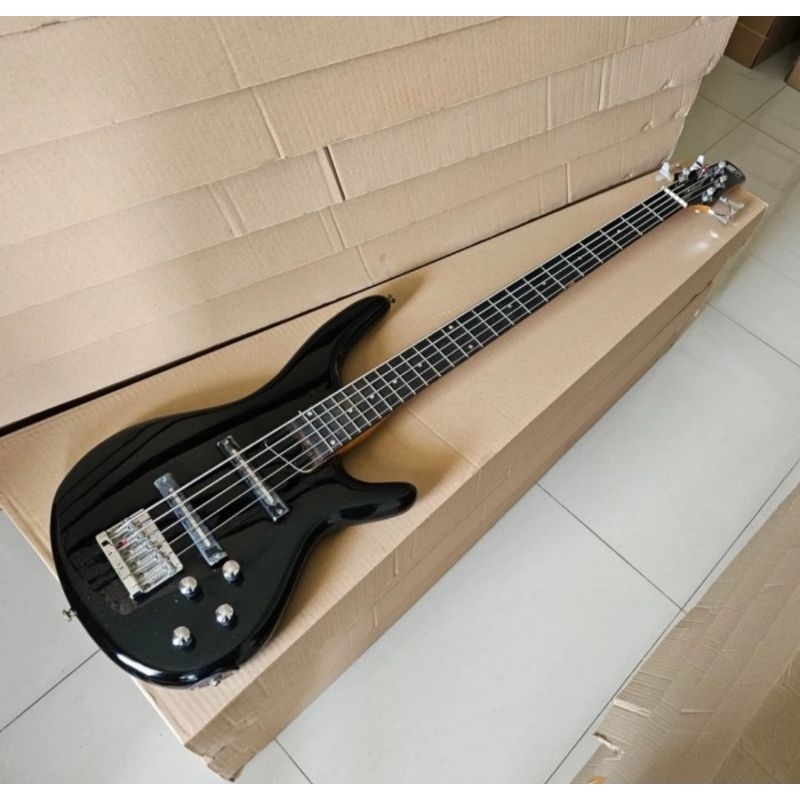 Bass ibanez SDGR 5 string black new