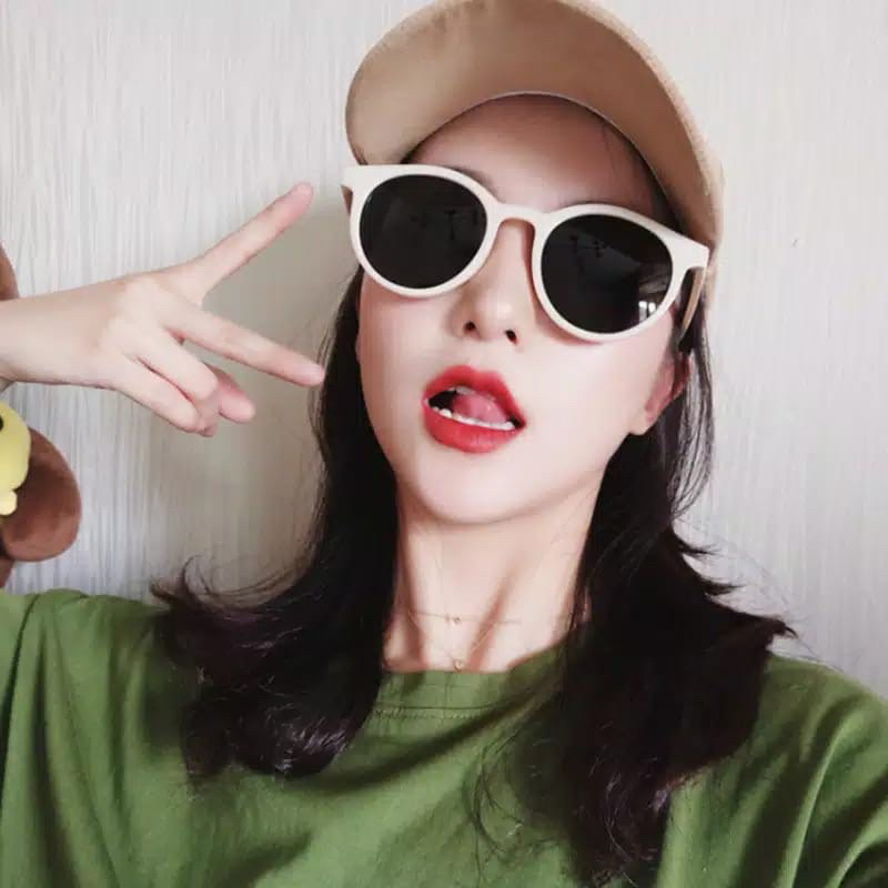 PROMO✨ Korean INS Hot Fashion Bulat Mata Kucing Kacamata Hitam Wanita/Pria Sunglasses